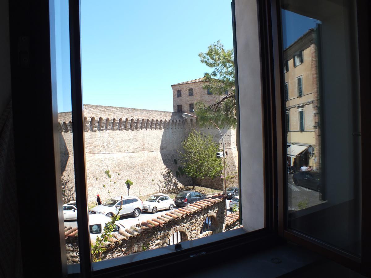 Bed and Breakfast Il Torrione Jesi Zewnętrze zdjęcie